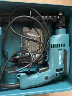 Príklepová vŕtačka Makita HP1641 (používaná)